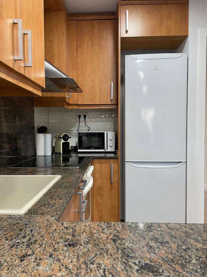 Acogedor Apartamento Vallparadis Con Parking 테라사 외부 사진